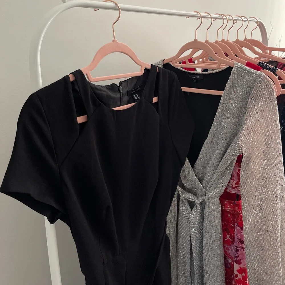 Jumpsuit - Picture 2 of 3